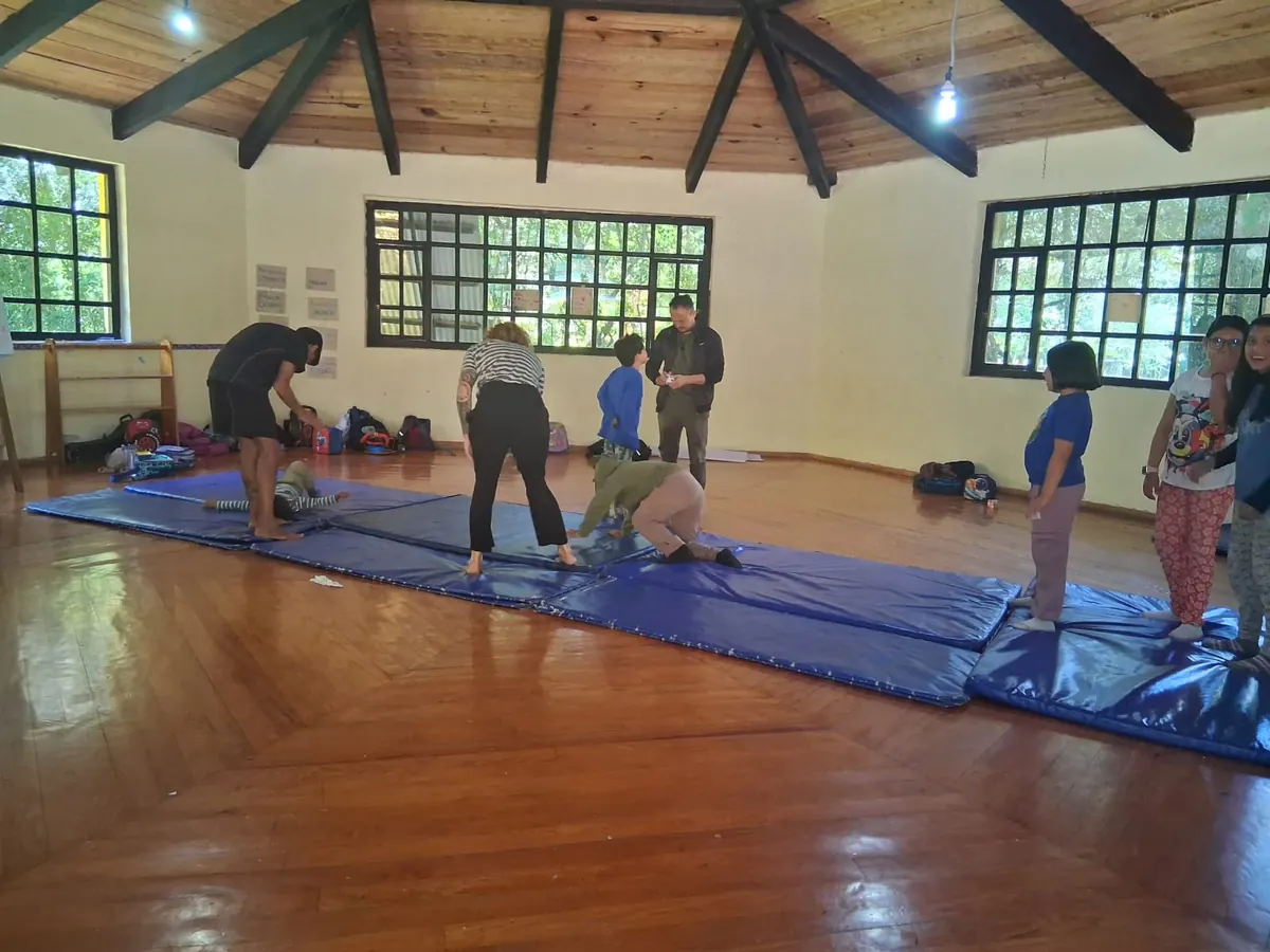 Mundo Consciente 2025 - yoga movimiento